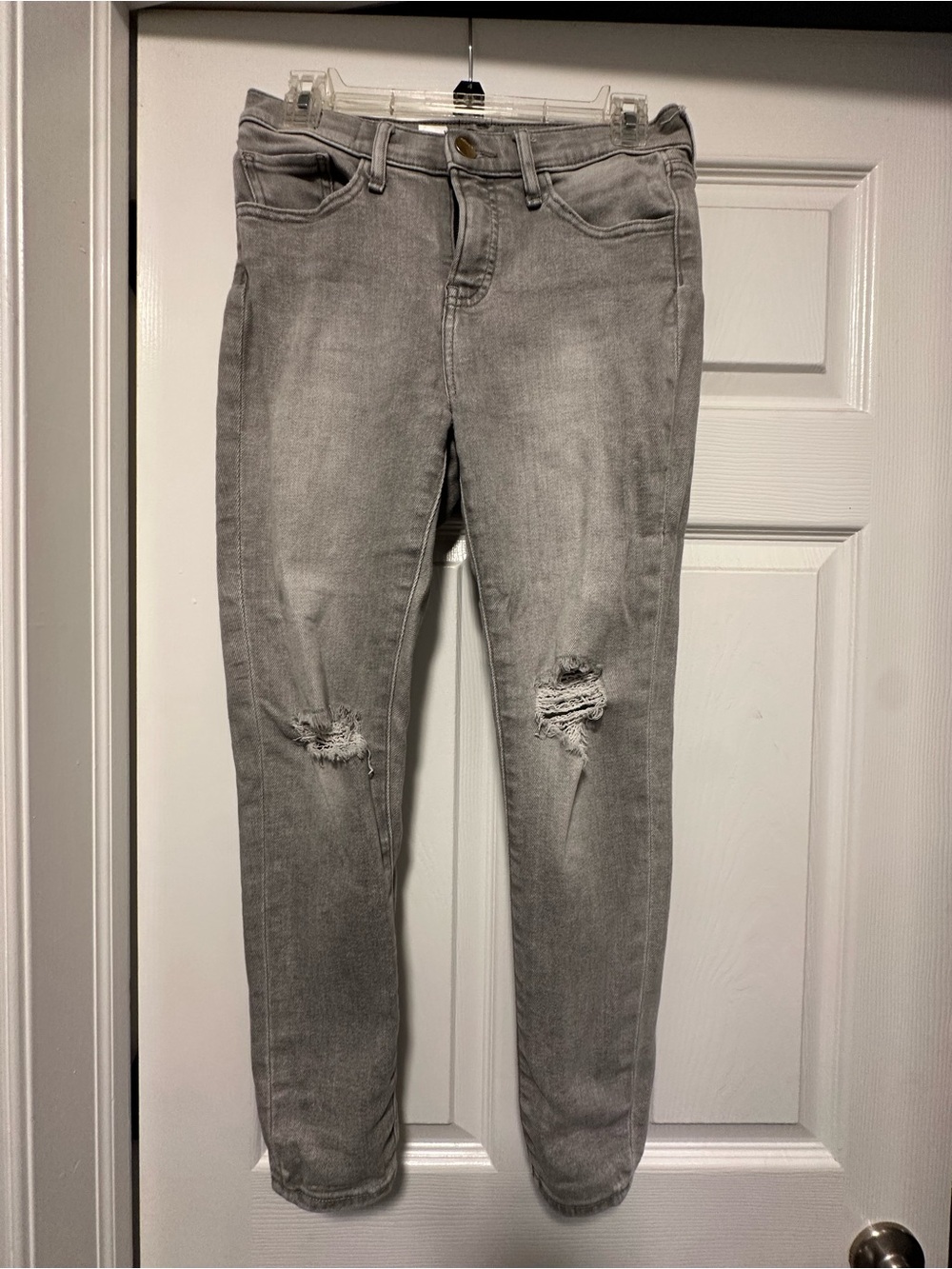 Express Women's Grey Distressed Slim Jeans- size 2
